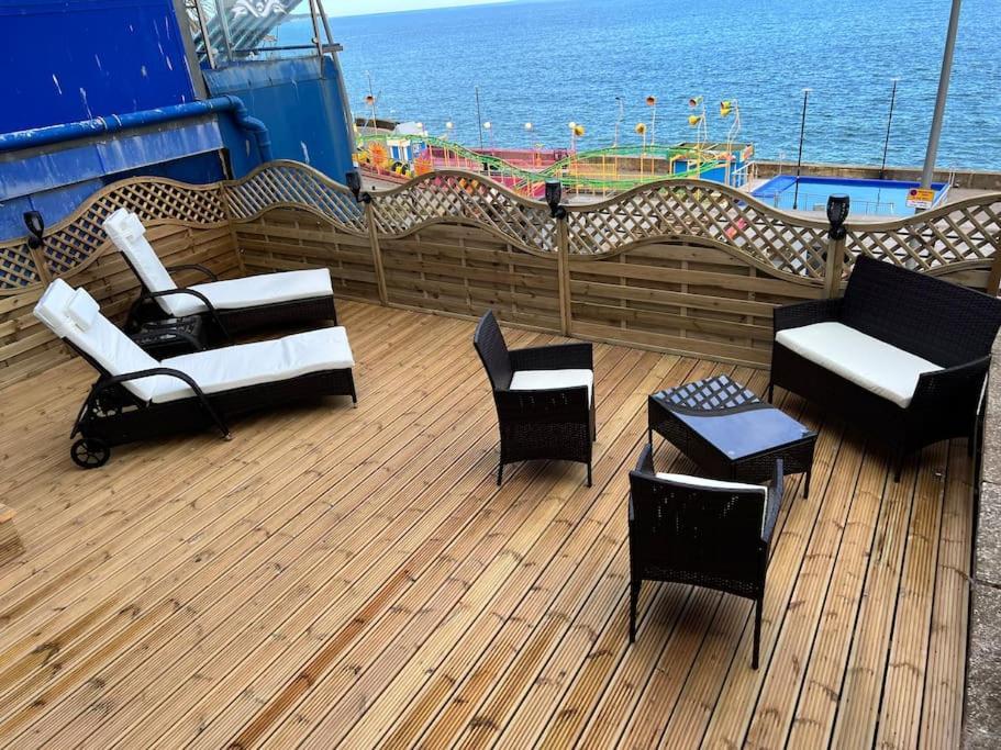 Sea View Lavish Apartment Sky Tv Whirlpool Bath Huge Balcony Newly Refurbished Bridlington Exterior photo